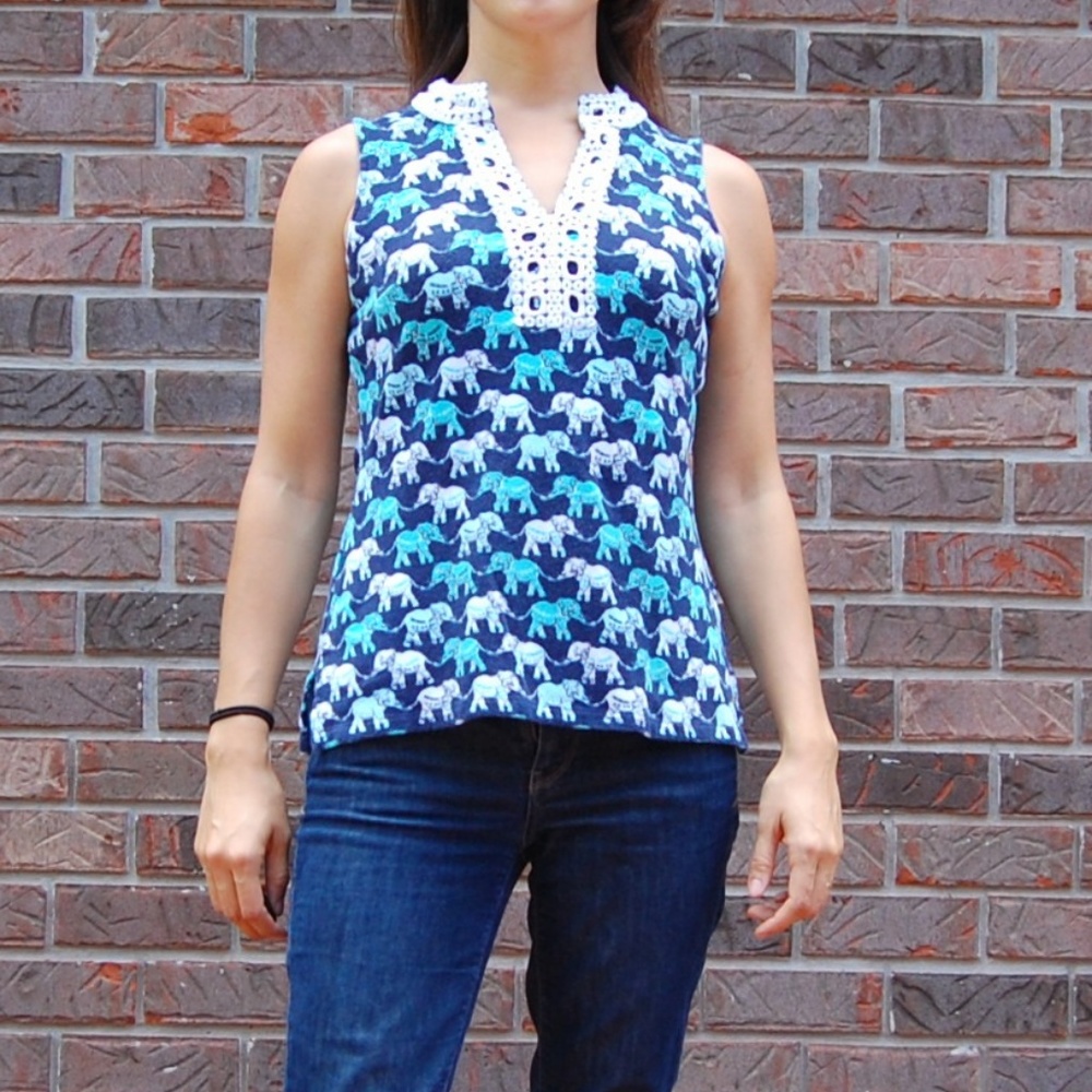 Elephant Print XS Blue/Lace Top Size S Crown&Ivy
